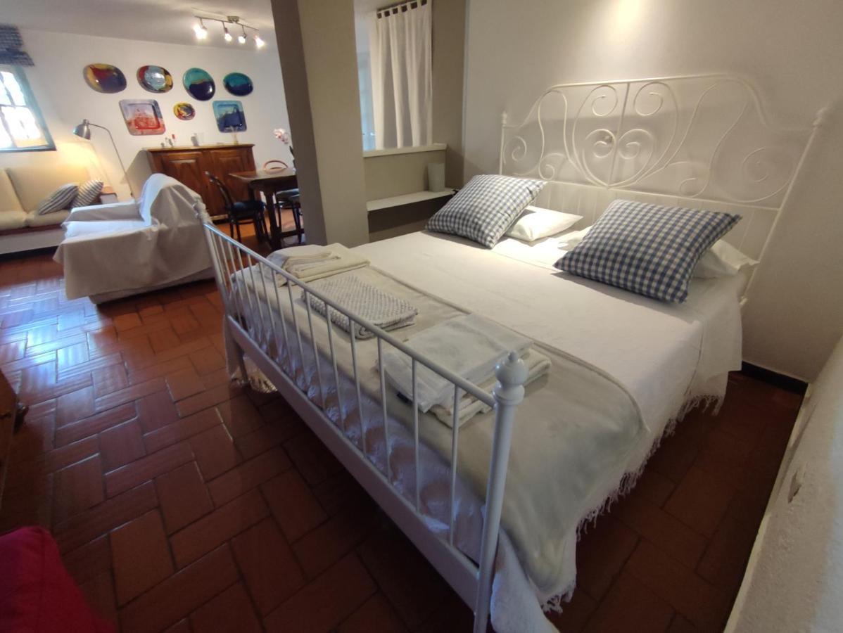 Independent Apartment With A Fabulous Patio - Casa Penny Cisano sul Neva Εξωτερικό φωτογραφία